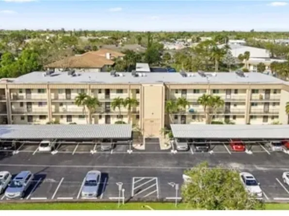 2111 Barkeley Ln APT 13, Fort Myers, FL 33907