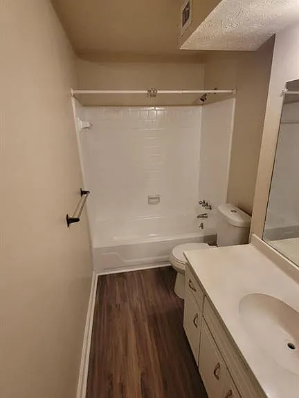 2462 Lehaven Dr — Photo 16