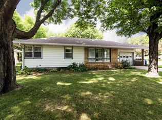 213 4th St E, Jordan, MN 55352