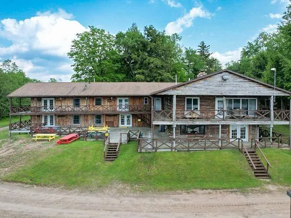 521 County Route 27, Oswegatchie, NY 13670