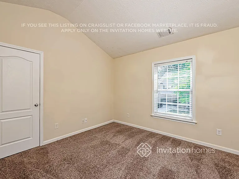 2116 Leafmore Ct — Photo 13