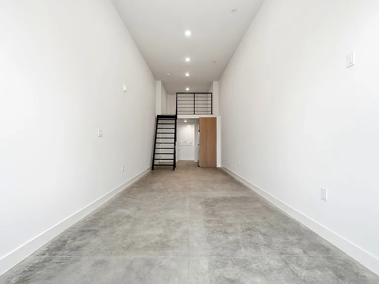 Step Designer Studio Community Living — Photo 112