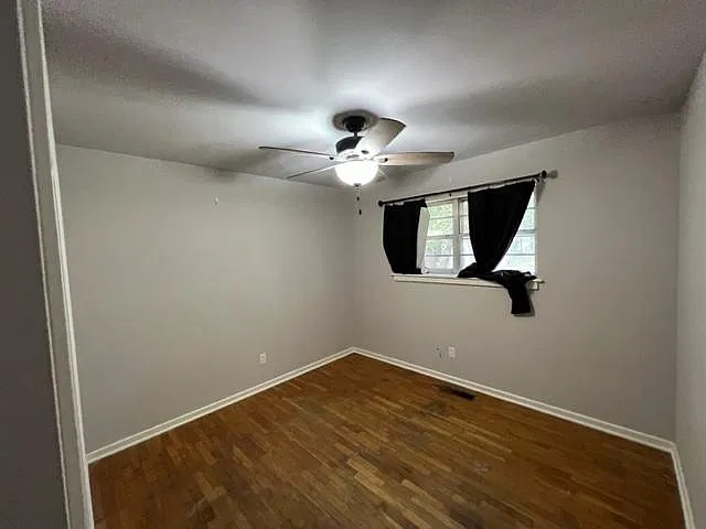 3 bed, 1700 sqft, $1,600 — Photo 2