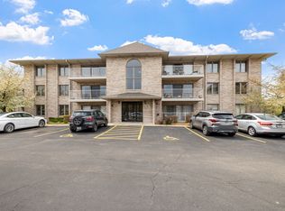 1041 Ashley Ct S APT 2B, Lockport, IL 60441