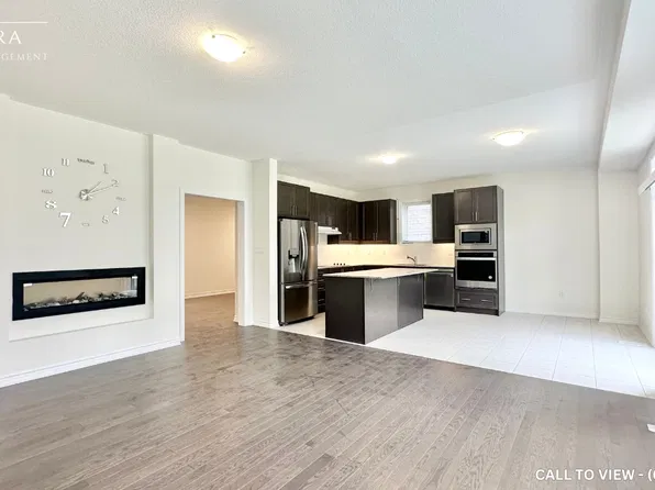 51 Morley Cres #1, Whitby, ON L1R 0P1