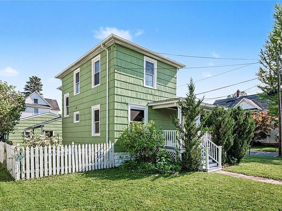 1st image of 146 Franklin St