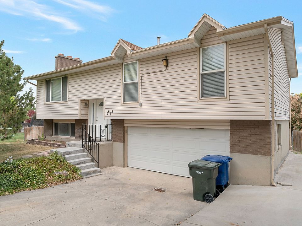 1st image of 3672 W Clermont Dr