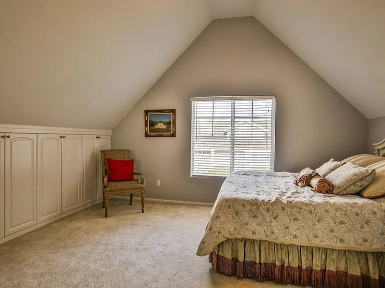 1404 Portside Ct — Photo 28