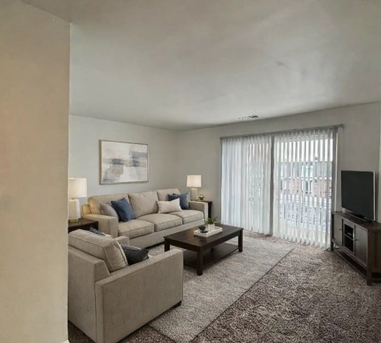 The Stratford Apartments — Photo 2