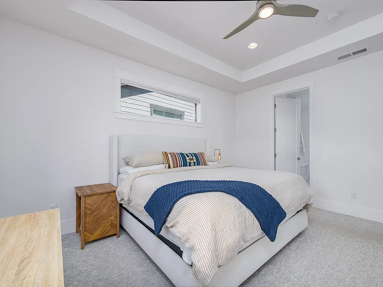 3055 NW Hidden Ridge Dr — Photo 32