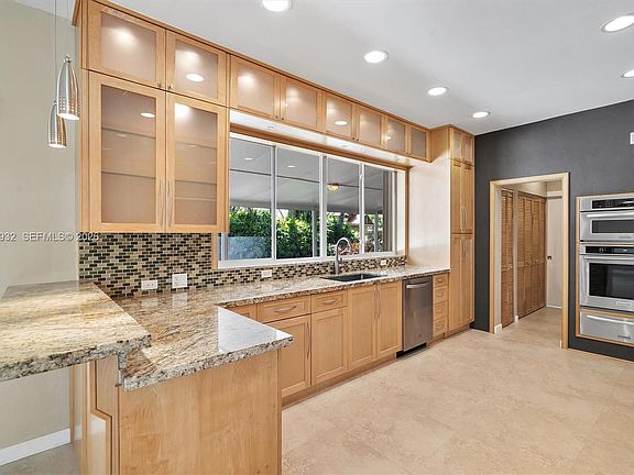 5th image of 8300 SW 119th St