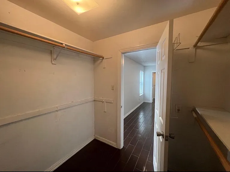 6004 Pinto Cir — Photo 27
