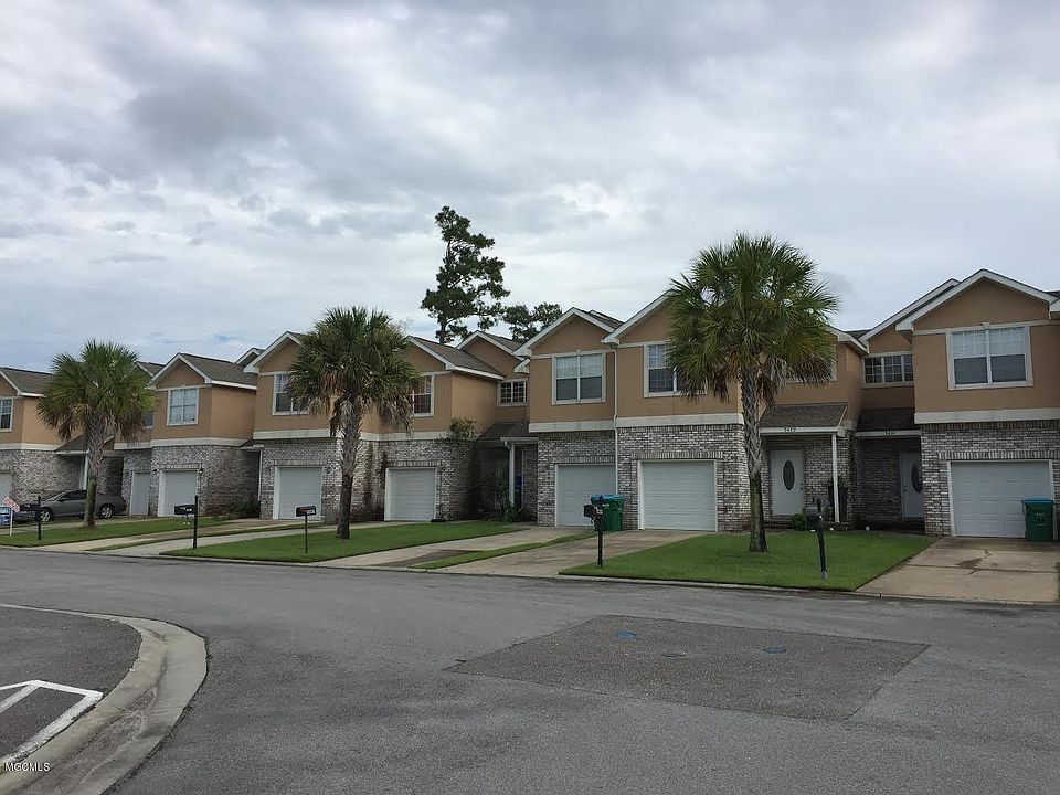 1st image of 3481 Riverbend Cv