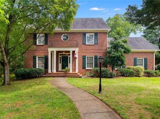 301 Rockmont Dr, Winston Salem, NC 27104