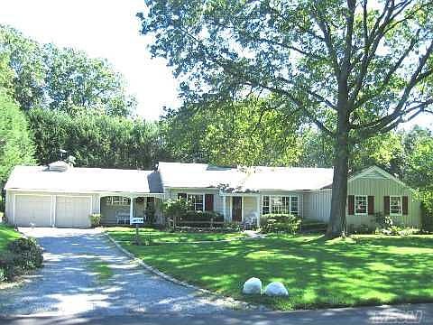1st image of 128 Country Club Dr