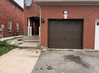 9 Dunlop Ct #BASEMENT, Brampton, ON L6X4Z8