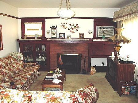 Living Room W/ Built-ins