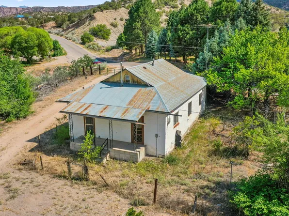 132 State Road 580, Dixon, NM 87527