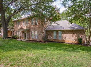 2610 Sunlight Dr, Arlington, TX 76006