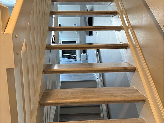 5th image of 7450 Call Rd