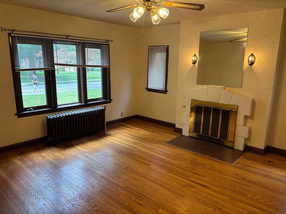 1st image of 1781 King Ave #B