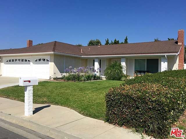 1st image of 2948 Meadowwood Ave