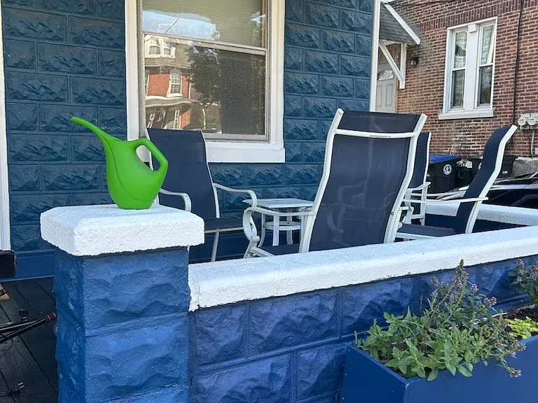135 E 8th Ave — Photo 3