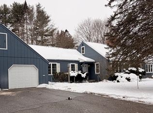 14 Wiggins Pond Ln #14, Kennebunk, ME 04043