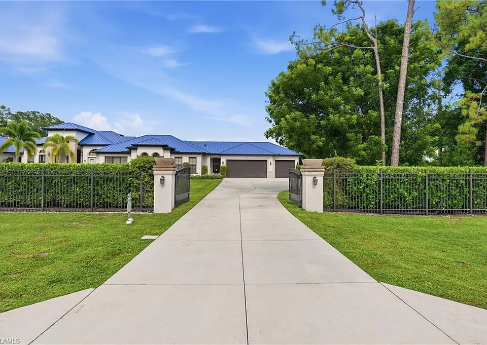 1311 Jaybird Way