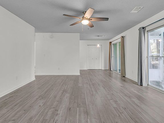 4th image of 6241 Rolling Fork Rd APT B