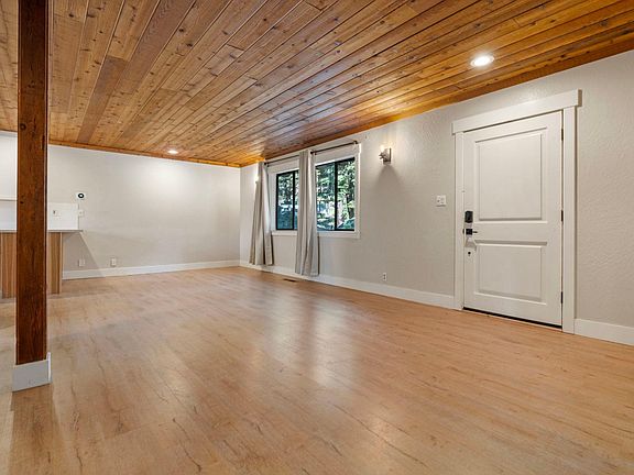 3rd image of 11731 Cedar Trl