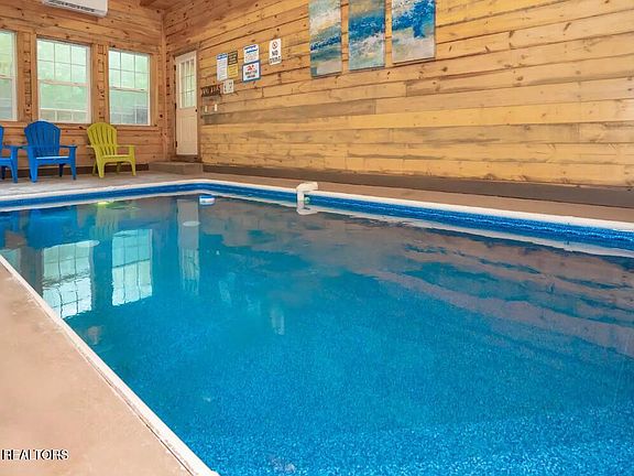 2nd image of 4359 Forest Ridge Way