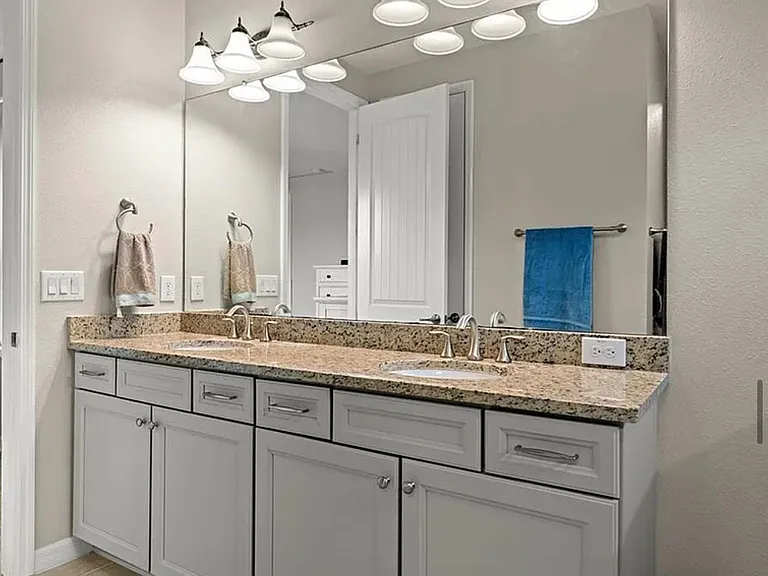 3375 Monroe Meadows Dr — Photo 17