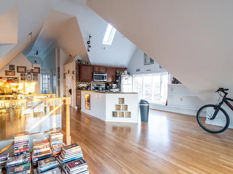 3202 N Bartlett Ave — Photo 14