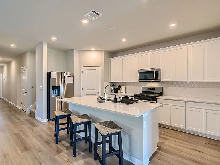 6310 Rounded Pebble Ln — Photo 9