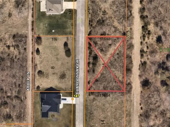 15 Chardonnay Dr, Kelleys Island, OH 43438