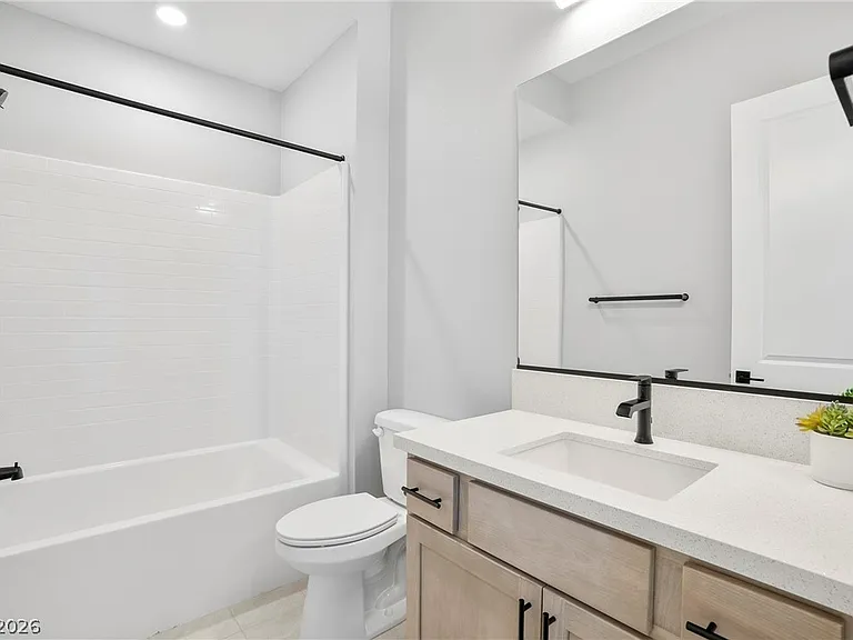6323 Zephyr Peak Ct — Photo 22
