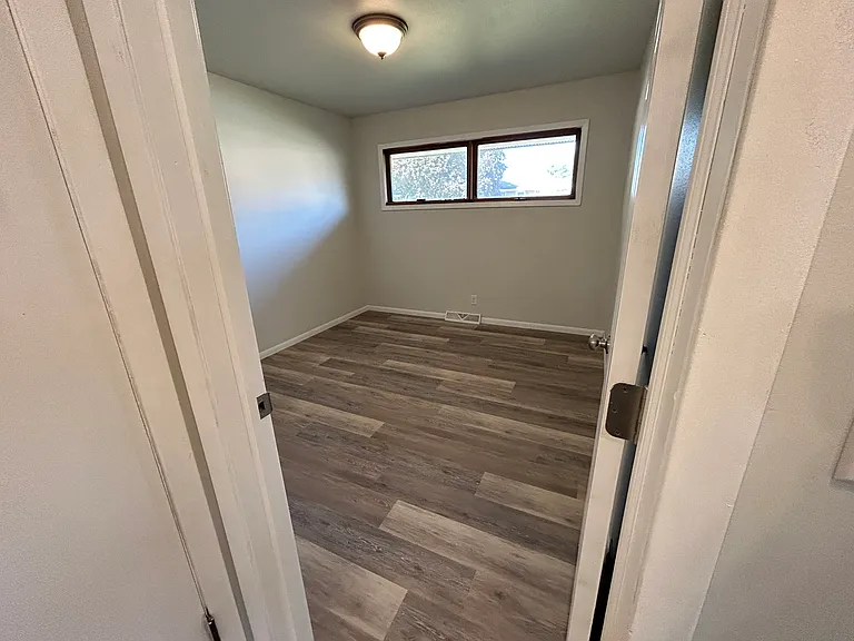 5821 Garrett Ln #3 — Photo 6