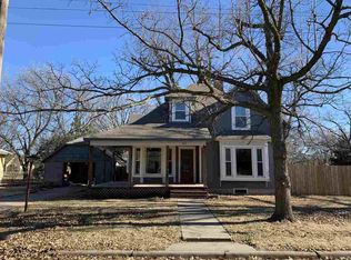 602 Santa Fe St, Newton, KS 67114