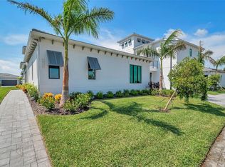 5932 Red Mangrove Ln, Bradenton, FL 34210