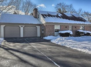 2504 Nolt Rd, Lancaster, PA 17601