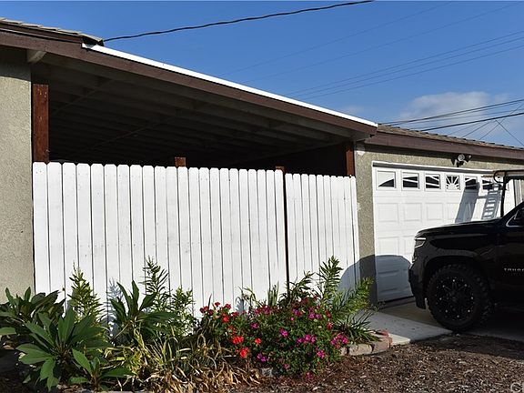 5th image of 12202 Grandee Ave