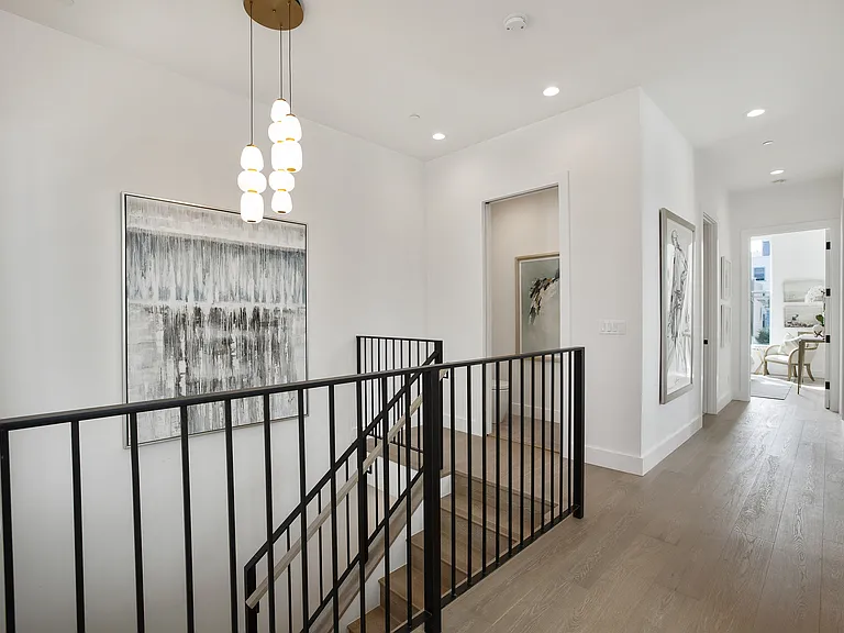 1502 Golden Gate Ave — Photo 12