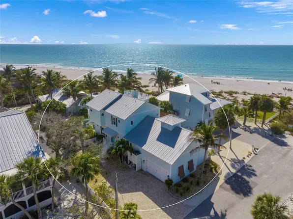 105 49th St, Holmes Beach, FL 34217