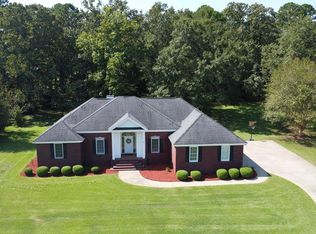 102 Fair Oaks Ct, Leesburg, GA 31763