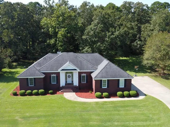 102 Fair Oaks Ct, Leesburg, GA 31763