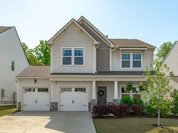 56 Curling Creek Dr, Clayton, NC 27527