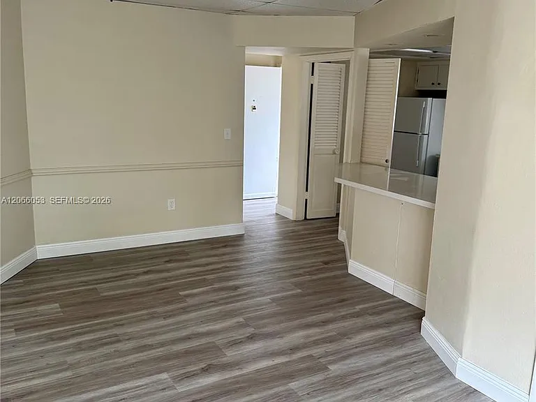 9390 E Bay Harbor Dr #10 — Photo 7
