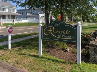 396 Main St APT 13, Wallingford, CT 06492