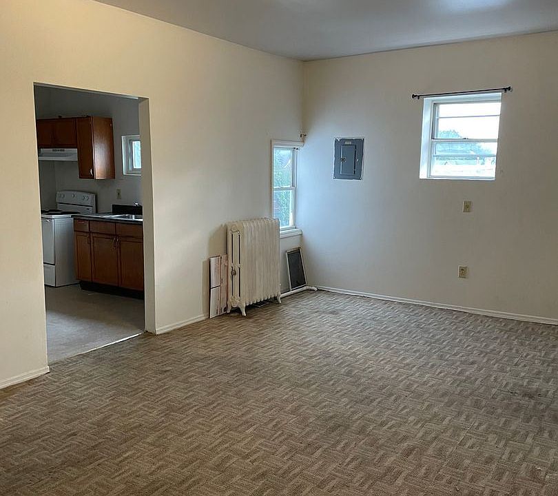 1st image of 1163 E State St #7
